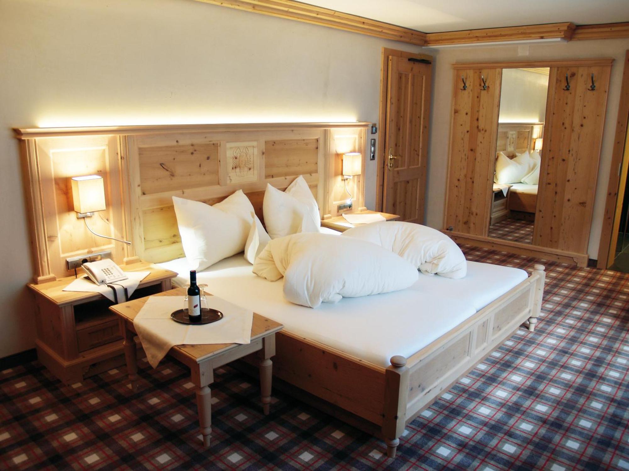 Sport- Und Genusshotel Silvretta イシュグル エクステリア 写真