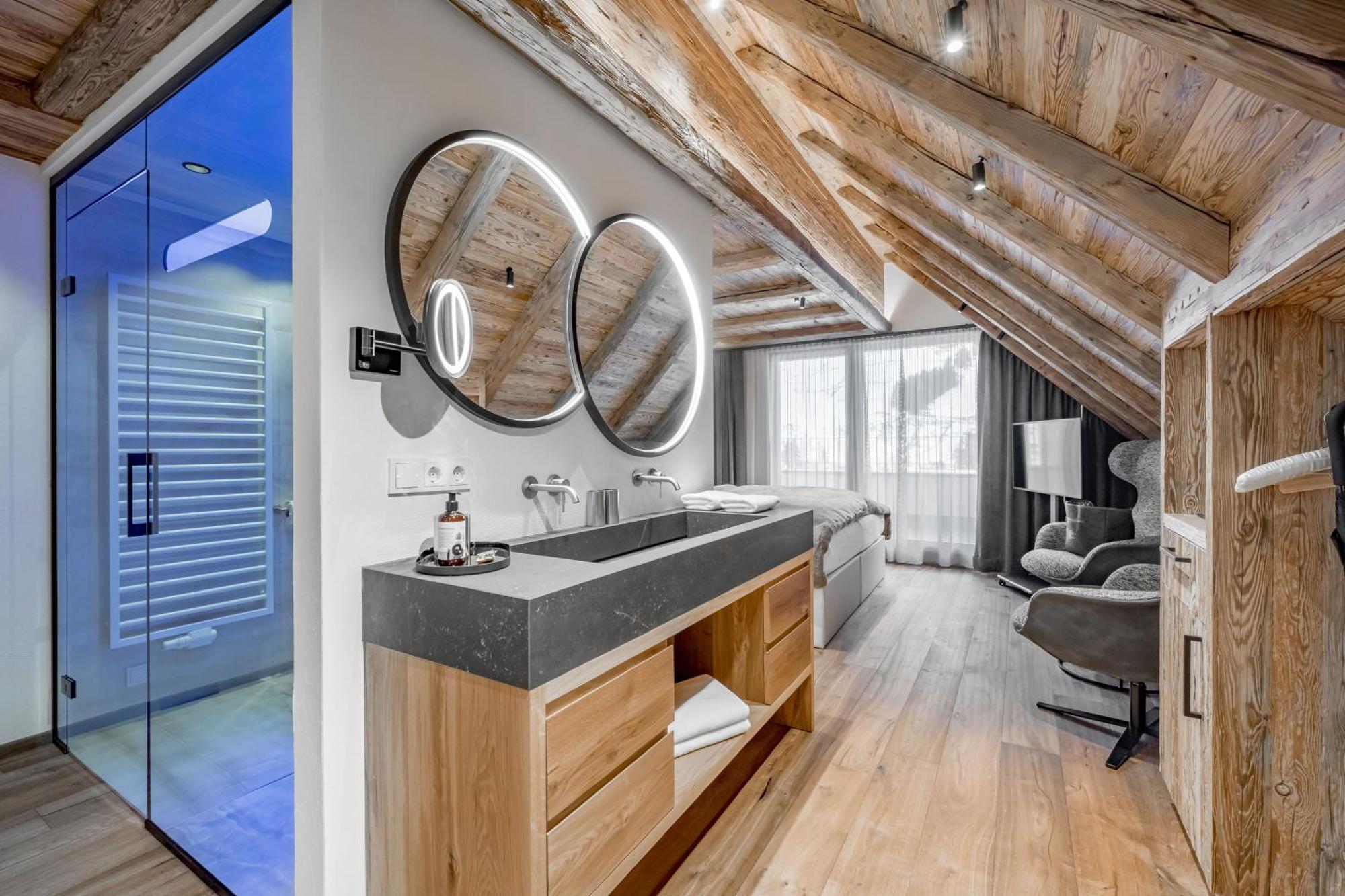 Sport- Und Genusshotel Silvretta イシュグル エクステリア 写真